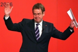 Poul Nyrup Rasmussen.