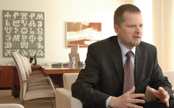 Rektor Fiala je dalším z těch, komu postup ministerstva vadí.
