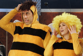 Renée Zellwegerová a Jerry Seinfeld si vyzkoušeli Gottovu Včelku Máju 