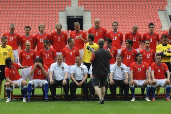 Oficiální fotografování české fotbalové reprezentace v Edenu.