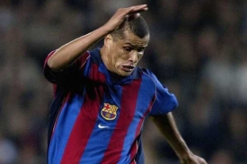 Rivaldo ještě v dresu Barcelony. Rivaldo ještě v dresu Barcelony.