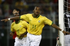 Nejlepší střelec turnaje Brazilec Robinho
