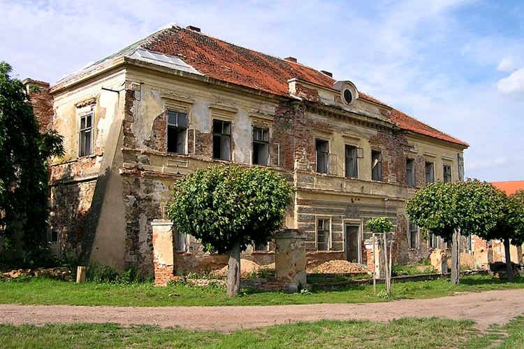 Zámek v Rochlově Zámek v Rochlově