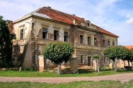 Zámek v Rochlově