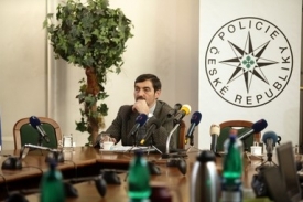 Jihočeská policie svolala ke kauze Rokos tiskovou konferenci.
