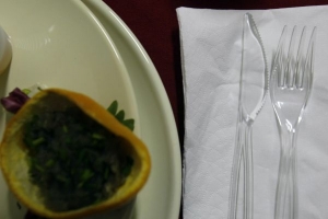 Železn&eacute; př&iacute;bory by host&eacute; hledali v restauraci marně.