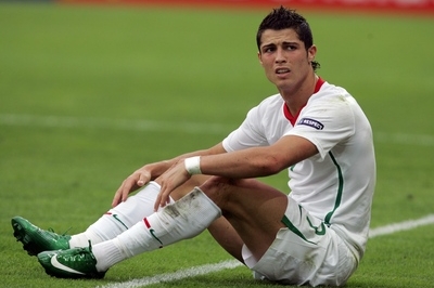 Portugalský útočník Cristiano Ronaldo. Portugalský útočník Cristiano Ronaldo.