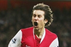Tomáš Rosický bude sledovat duel s Eindhovenem pouze z tribuny