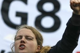 Demonstrantka z Rostocku.