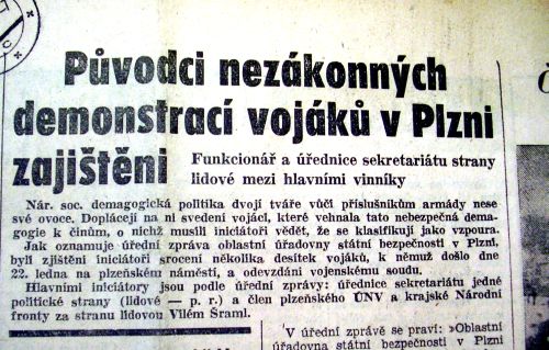 Rudé právo o vzpouře vojáků.
