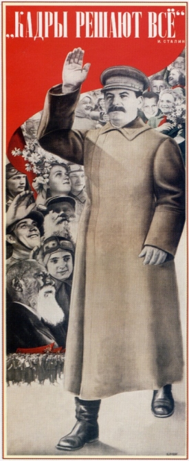 Stalin: K&aacute;dry vyře&scaron;&iacute; v&scaron;e.