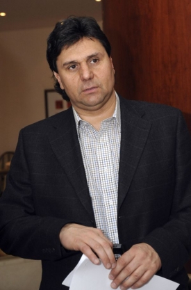 Kouč české hokejové reprezentace Vladimír Růžička.