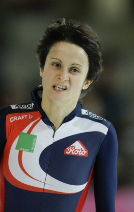 Martina Sáblíková je nemocná, a tak k závodu nenastoupila. Martina Sáblíková je nemocná, a tak k závodu nenastoupila.