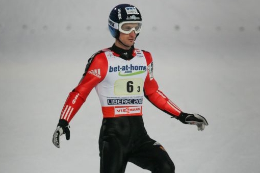 Jakub Janda po prvním skoku: chtěl dále. Jakub Janda po prvním skoku: chtěl dále.