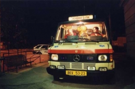 Nehoda u Benešova zablokovala frekventovanou silnici.