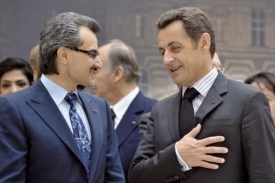Sa&uacute;dsk&yacute; princ Val&iacute;d bin Tal&aacute;l a Nicolas Sarkozy.