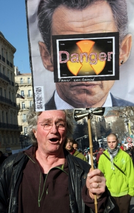 Názor na Sarkozyho vyjádřili lidé i během nedávné stávky.