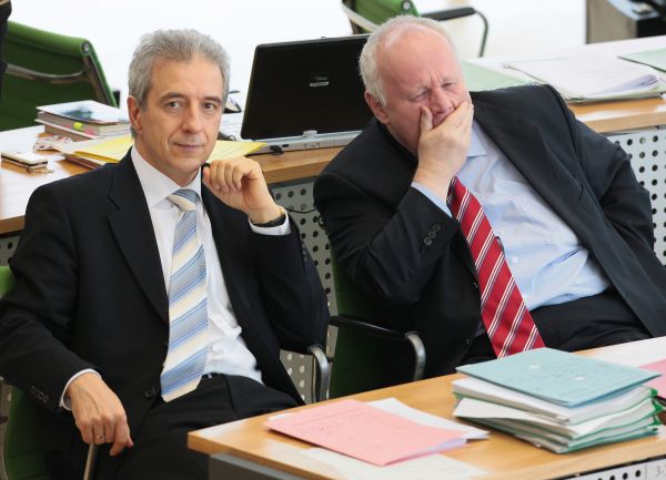 Nový a starý saský premiér - Tillich (vlevo) a Milbradt.