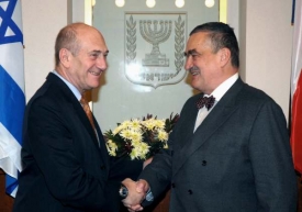 Le Monde: Schwarzenberg bude siln&yacute; muž česk&eacute;ho předsednictv&iacute; v EU.