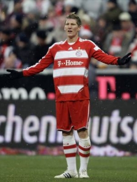 Bastian Schweinsteiger, Nedvědův n&aacute;stupce v Juventusu?