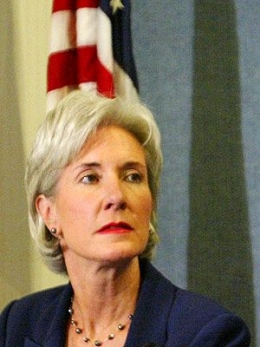 Guvernérka Sebeliusová. Obamova odpověď na Clintonovou.
