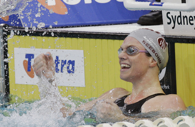Patnáctiletá australská plavkyně Emily Seebohmová.
