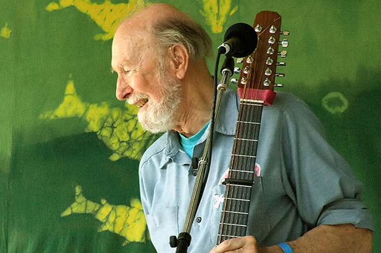 Pete Seeger na snímku z roku 2007. 