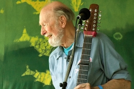 Pete Seeger na snímku z roku 2007.