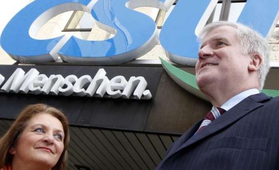 Seehofer a bavorská šéfka FPD, kolaiční partner CSU v Bavorech.