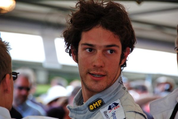 Mladý Bruno Senna je svému strýci Ayrtonovi podobný nejen vizáží.