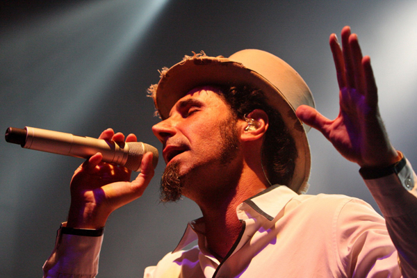 Serj Tankian vystoupí v Ostravě.