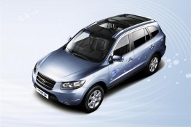 Koncept Santa Fe Blue Hybrid je prvním hybridem od Hyundai.