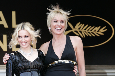 Sharon Stoneová s Madonnou zazářily v Cannes. Sharon Stoneová s Madonnou zazářily v Cannes.