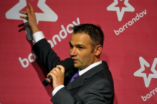 Místopředseda představenstva a šéf marketingu Janis Sidovský
