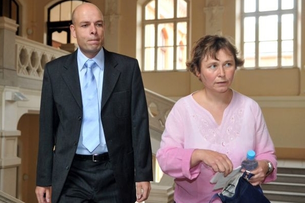 Viktor Skála a jeho manželka Marie Zuzana Skálová u soudu.
