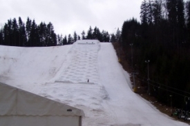 Z&aacute;vodn&iacute; trať