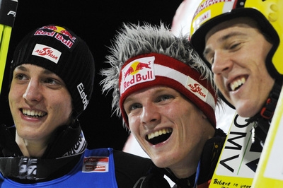 Trio nejlepších, uprostřed Thomas Morgenstern. 