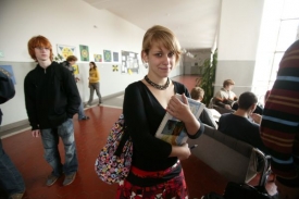 Anketu mezi studenty odevzdalo 44 &scaron;kol. (Ilustračn&iacute; foto)