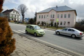 Škola v Rynolticích sice nepřišla o druhý stupeň, ale...