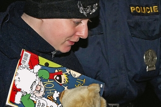 Policisté převezli 10. ledna ve dvě hodiny ráno Barboru Škrlovou. 