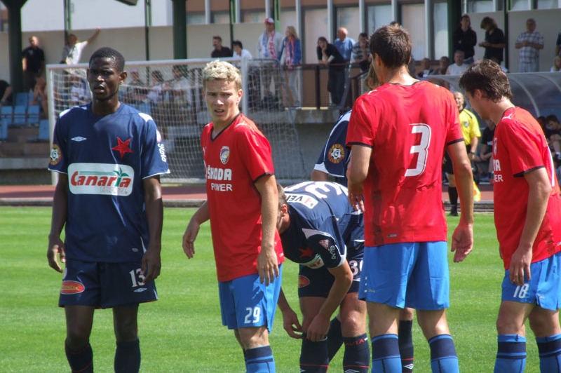 Momentka z přípravného utkání Slavia - Plzeň. Momentka z přípravného utkání Slavia - Plzeň.