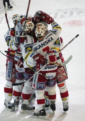Radost hokejistů Slavie.