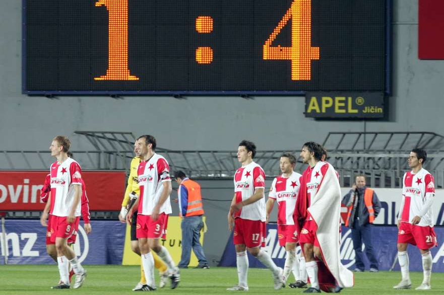 Debakl. Slavia vyhrála na Letné o třídu.