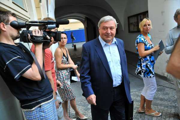 Miroslav Šlouf se vyloučení z ČSSD nejspíš vyhne.
