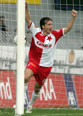 Vladimír Šmicer na Letné zářil.