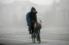 Věčně př&iacute;tomn&yacute; pekingsk&yacute; smog