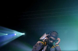 Snoop Dogg - podle některých hiphopový král západního pobřeží USA.