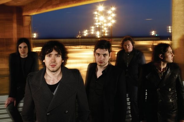 Skupina Snow Patrol sází na komunikační novinku.