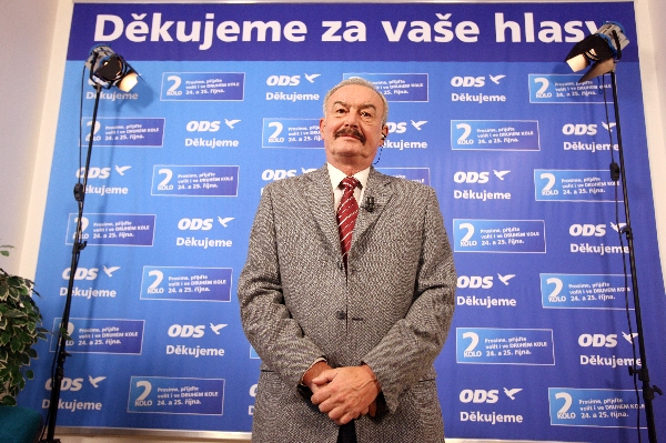 Předseda senátu Sobotka doufá v dodržení poměrného systému.