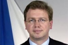 Velvyslanec ČR při NATO Štefan Füle Velvyslanec ČR při NATO Štefan Füle